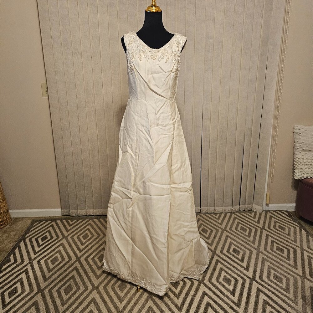 Beige Wedding Dress 8